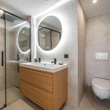 Exceptional With Sea View דירה